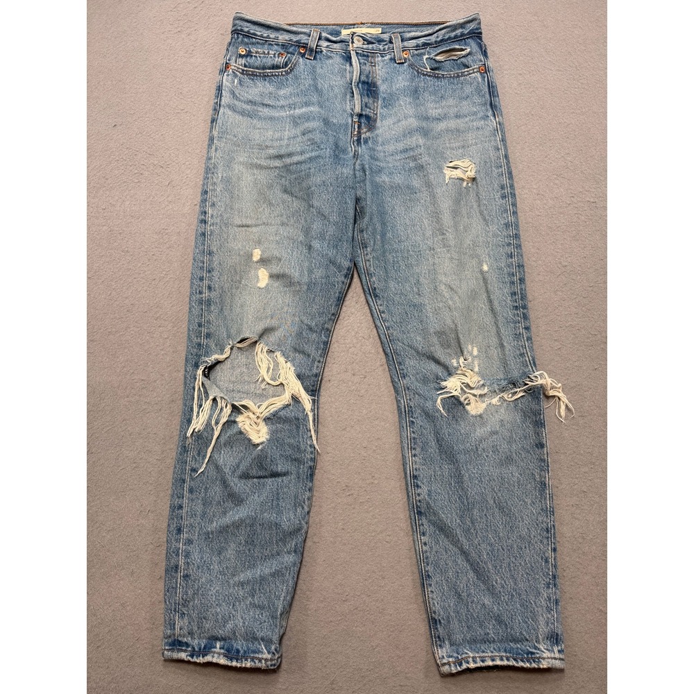 Levi's Jeans Women's 29 Blue Light Wash Wedgie Straight Leg Distressed Ripped
